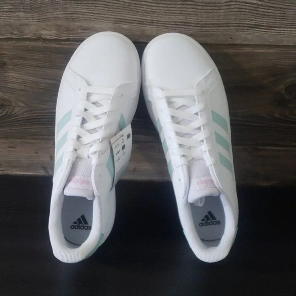Adidas Grand Court‎ 2.0 Kids Size 7 White Mint Tennis Sneakers Streetwear Sporty